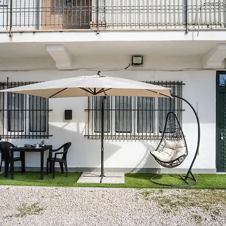 Bed & Breakfast In Terrazza Aquino